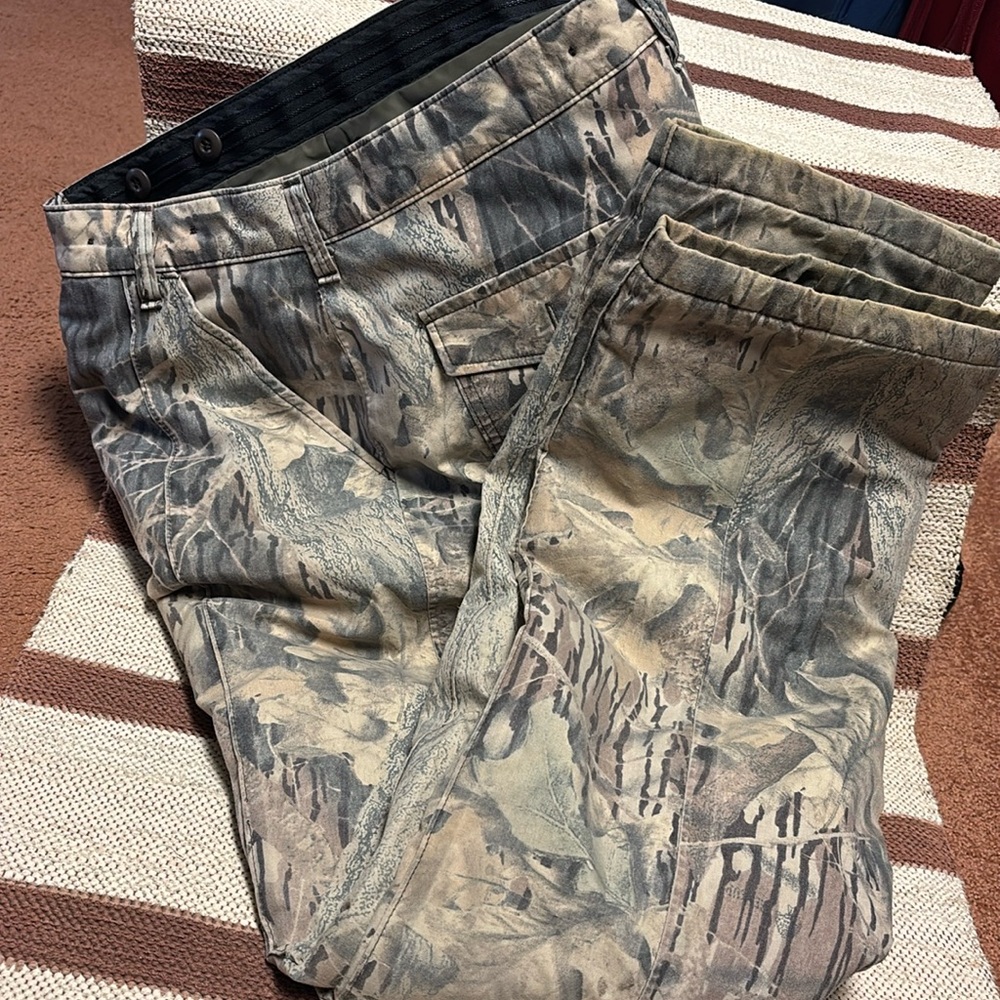 Cabela’s 34 Regular Gortex Thinsulate Camo Hunting Pants
